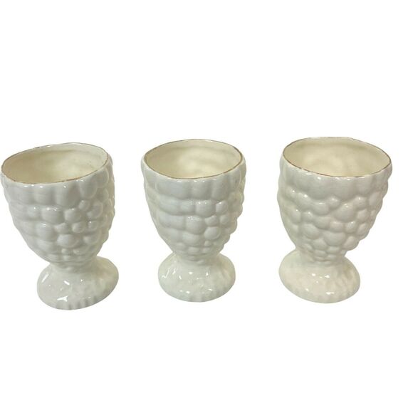 Egg Cups Vintage Japan Cream With Gold Leaves Thin Porcelain Set Of 3 2.5"x1.5" - Picture 4 of 15